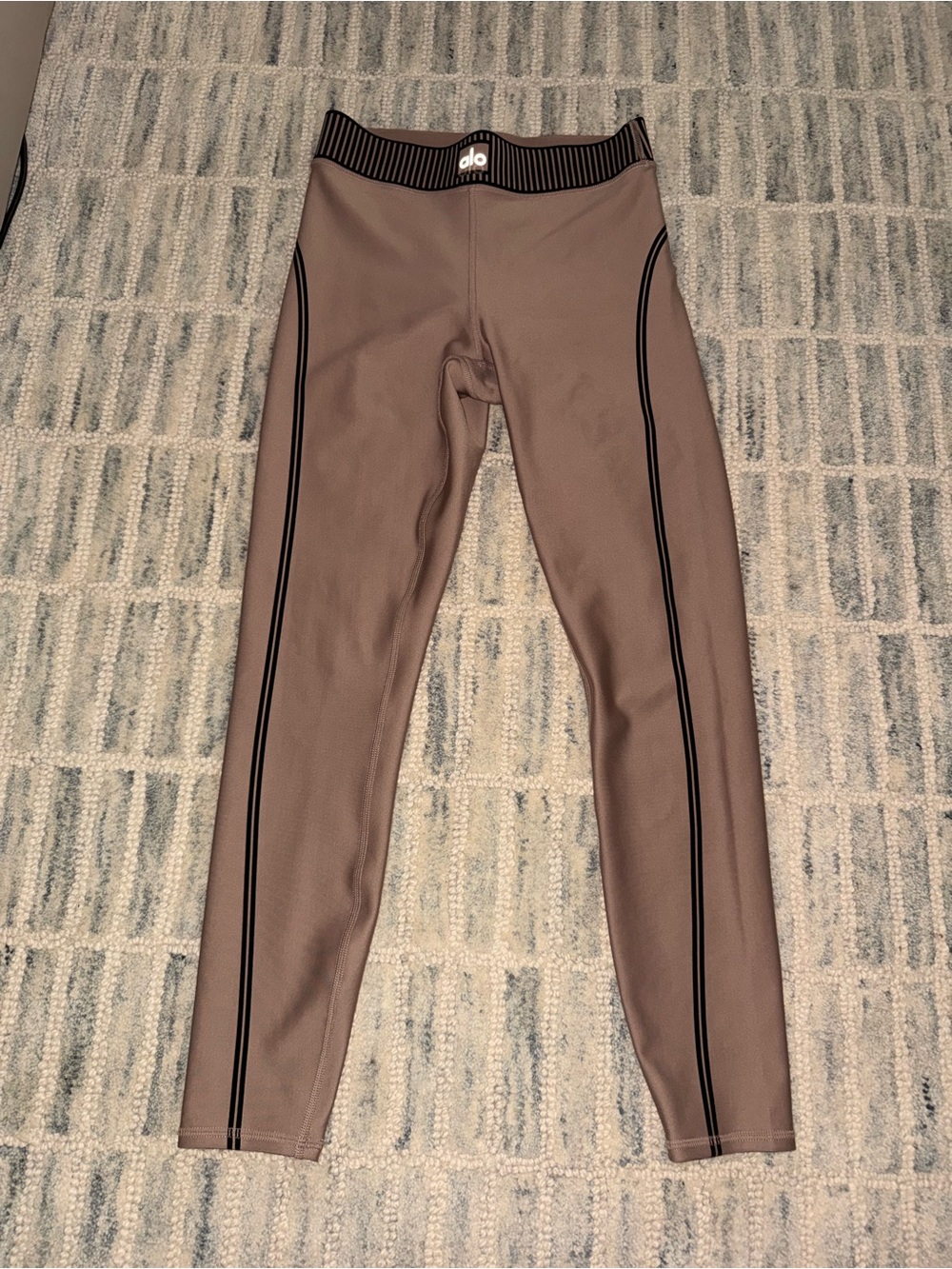 ALO Yoga Taupe Leggings with Black Piping